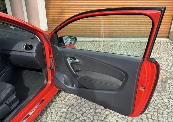 Volkswagen Polo cena 18500 przebieg: 173100, rok produkcji 2010 z Bolesławiec małe 596